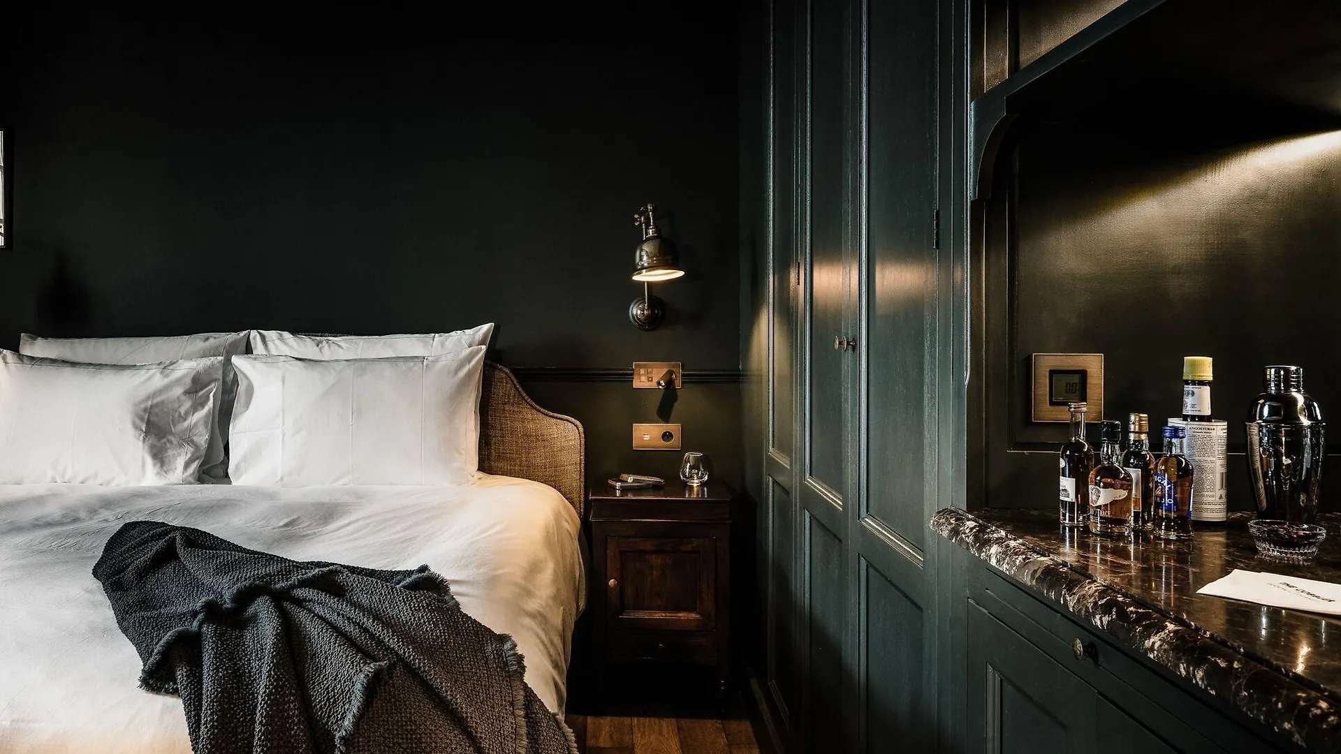 1898 The Post Hotel Ghent