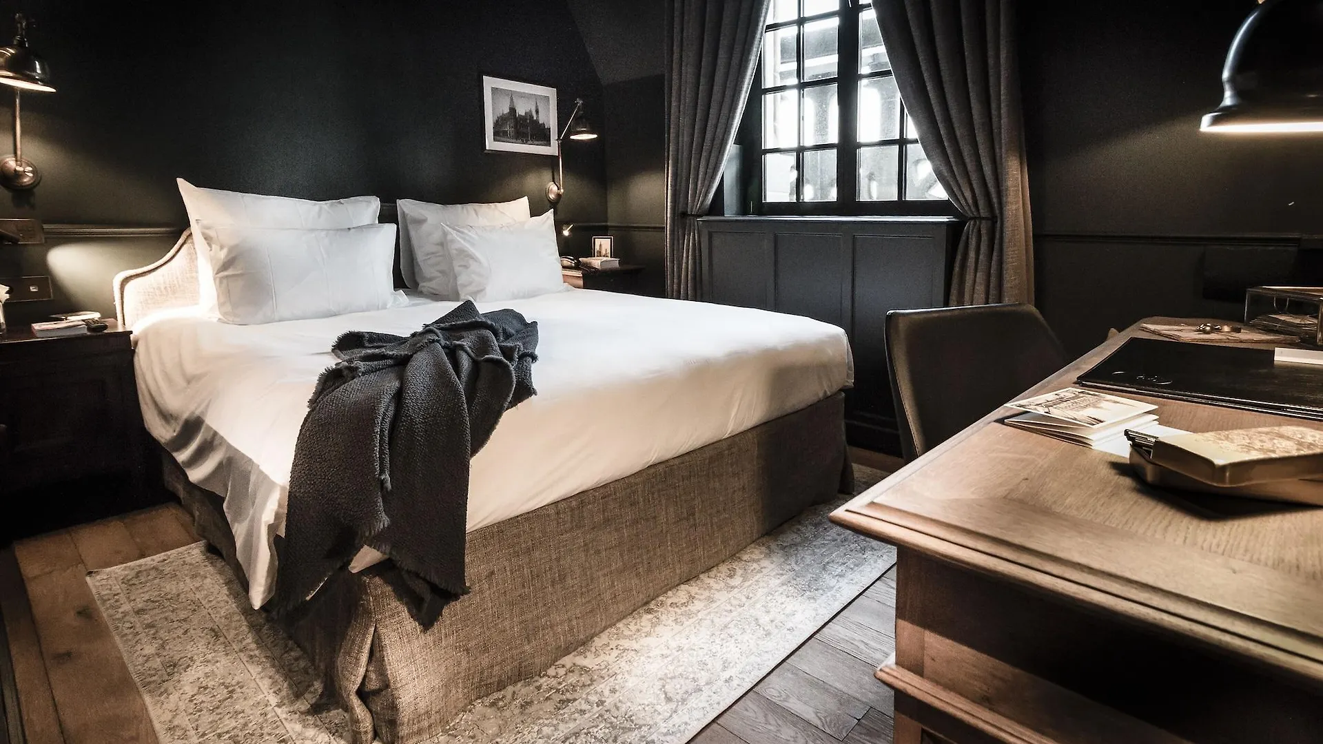 1898 The Post Hotel Ghent