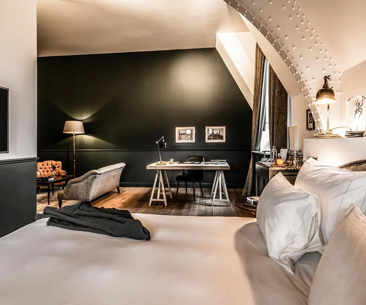 1898 The Post Hotel Ghent