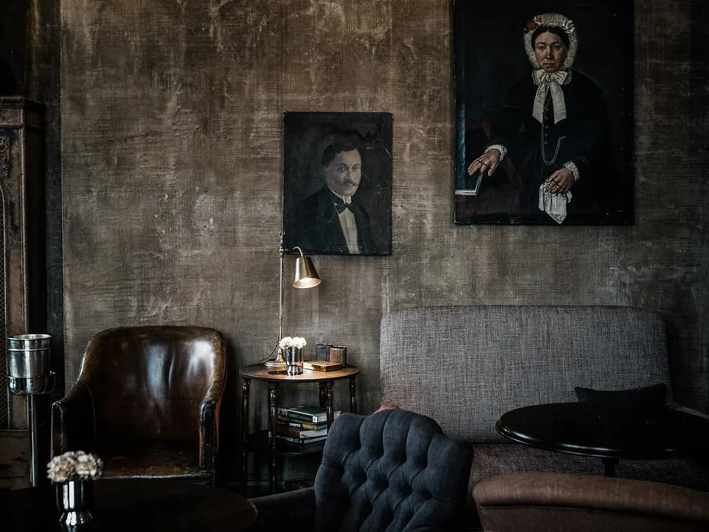 1898 The Post Hotel Ghent